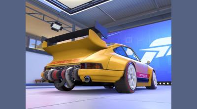 Screenshot of Forza Customs - Restore Cars